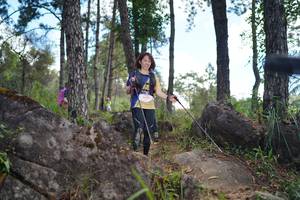 BIB: 542
                            <button type="button" onclick="openModal(18916004)" class="btn btn-primary btn-sm float-right btn-popup" data-toggle="modal" data-target=".modal-high-quality">
                        <i class="fas fa-shopping-cart"></i> Add to Cart
                    </button>
                                            <button type="button" onclick="isThisMe(18916004, true)" class="btn btn-success btn-sm float-right btn-popup btn-isme hidden" data-toggle="tooltip" data-placement="bottom" title="นี่คือรูปของคุณใช่ไหม คลิกที่นี่เพื่อเอาเข้าอัลบั้ม">
                        <i class="fas fa-plus"></i> Add to album
                    </button>
                    <button type="button" onclick="isThisMe(18916004, false)" class="btn btn-warning btn-sm float-right btn-popup btn-isnotme hidden">
                        <i class="fas fa-ban"></i> Remove from album
                    </button>